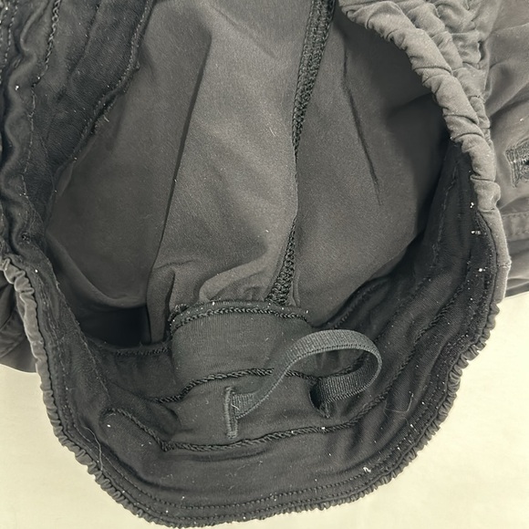 Lululemon Tracker Short V 4” - Picture 4 of 6